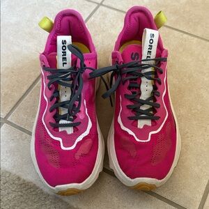 Sorel Women's Fuchsia and Yellow Athletic Shoes